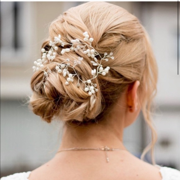 Bridal Pearl and Crystal Vine Head Piece - Picture 4 of 6